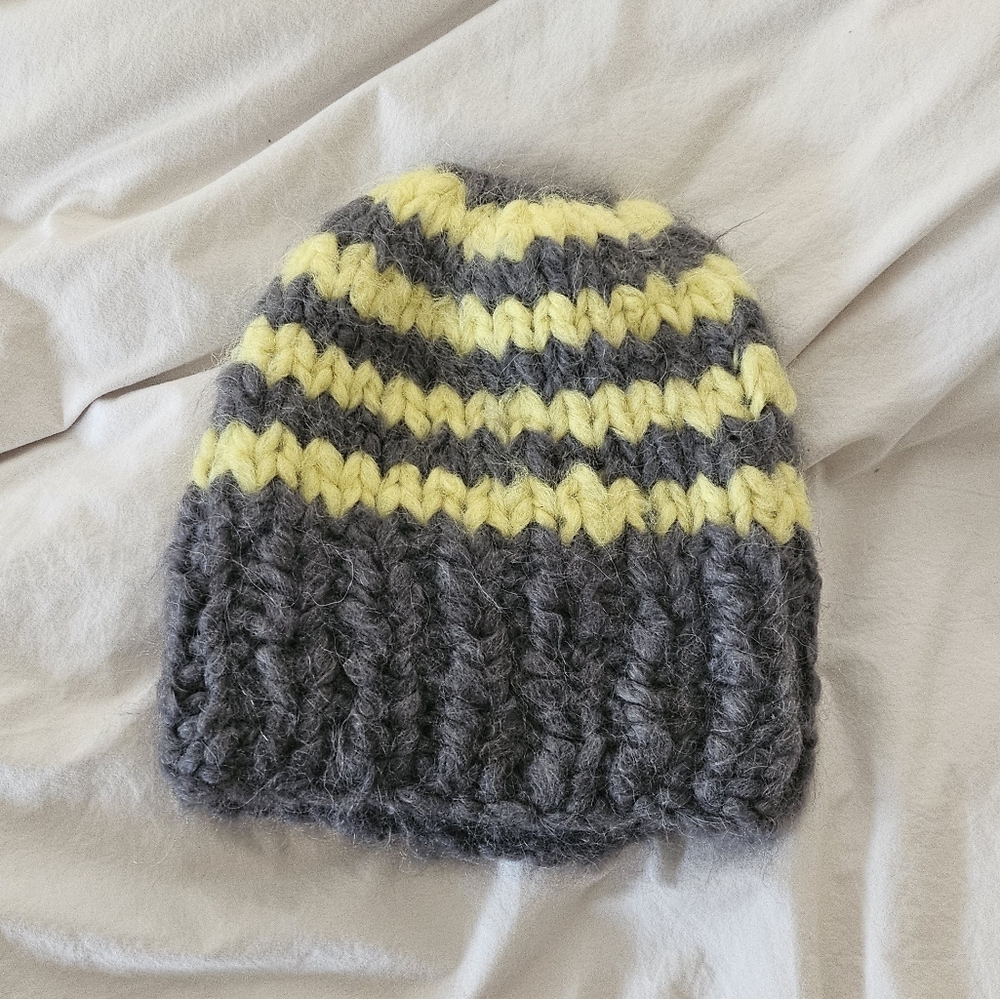 Loopy Mango alpaca wool beanie